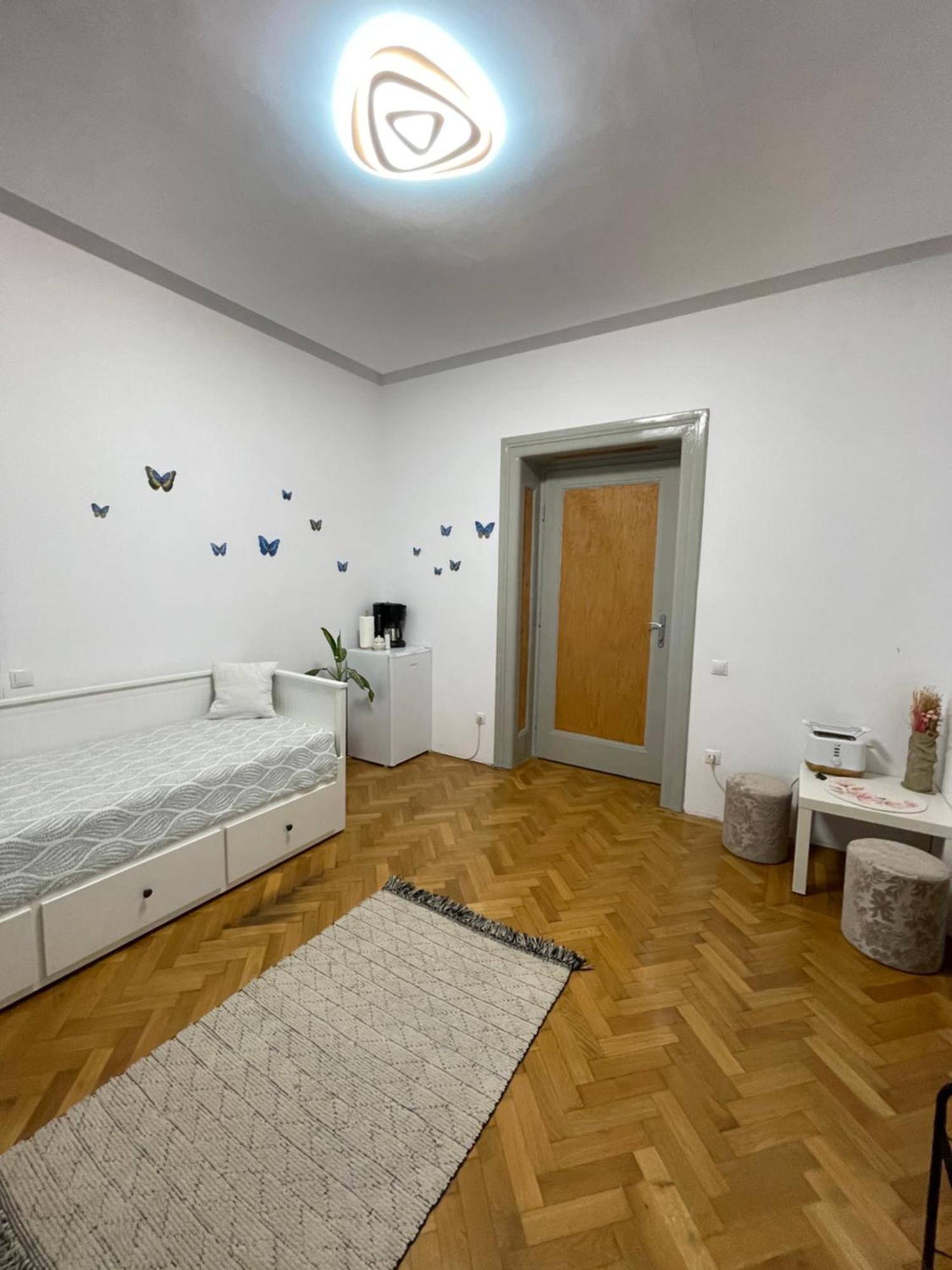 Vinczefi'S Residence ซีบิว ภายนอก รูปภาพ